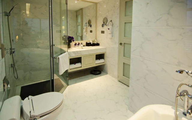 Brilliant Hotel