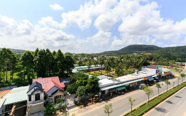 Sen Vang Ville