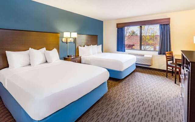 AmericInn by Wyndham Hotel and Suites Long Lake