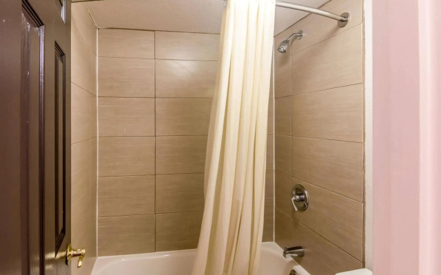 Econo Lodge