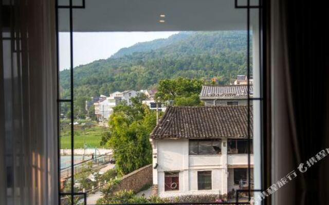 Yongjia Mohist's homestay
