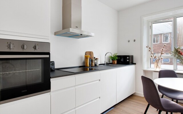 Sanders Fjord 1 - Nice 1-bdr Apt Near Cathedral