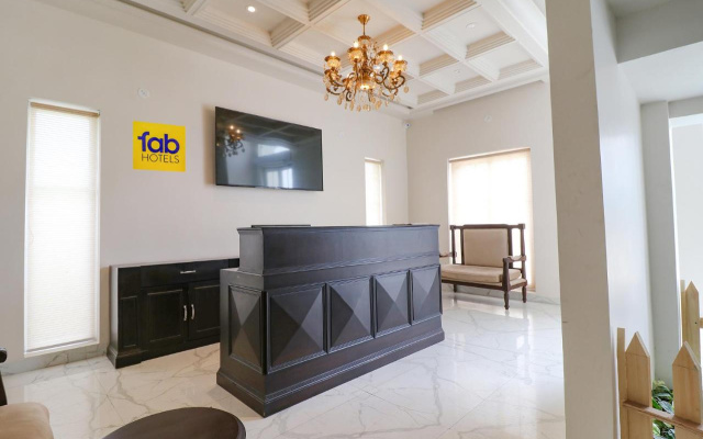 Fabhotel K9 Villa