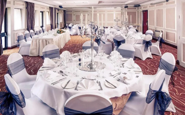 Mercure Livingston Hotel