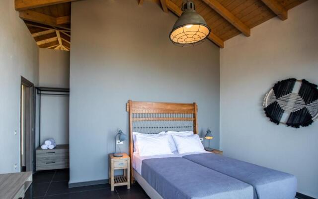 Brand new Villa Lefka with private pool at Platies