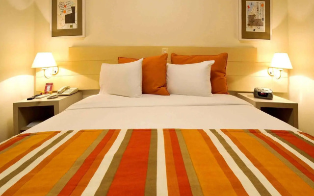 Mercure Sao Paulo Moema Hotel