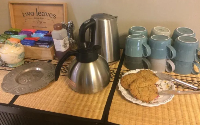 Queen Anne Bed And Breakfast