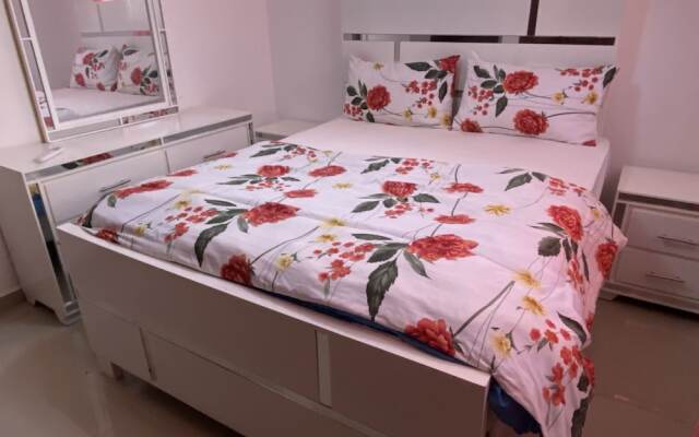 Inviting 3-bedroom Apt in Santo Domingo!