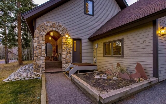 Bystone Villa Retreat