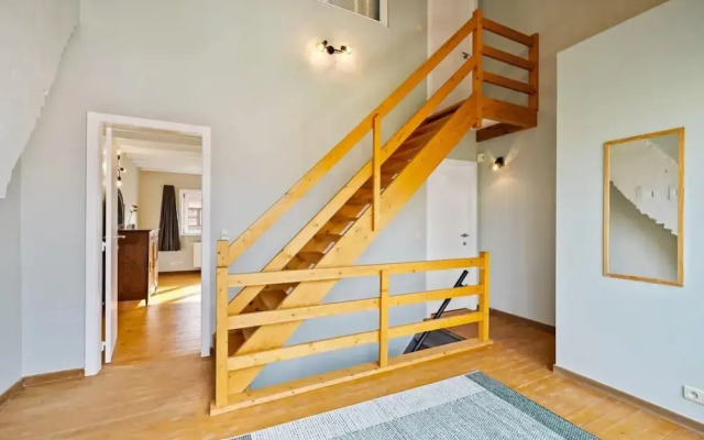 Spacious House With 3 Terraces