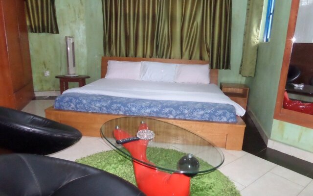 The Baywaters Suites