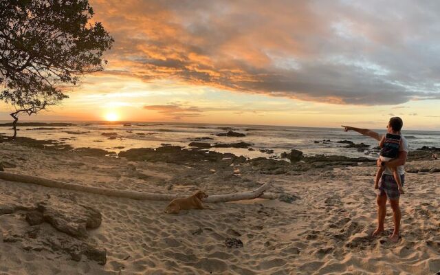 My Way Langosta Beach House