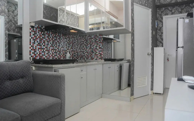 Comfortable and Clean 2BR Green Pramuka Apartment