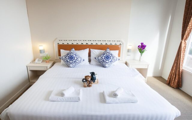 Fadragon Hotel