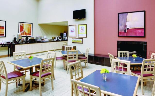 La Quinta Inn & Suites Armonk