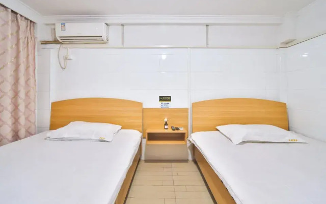 Huadu Hostel