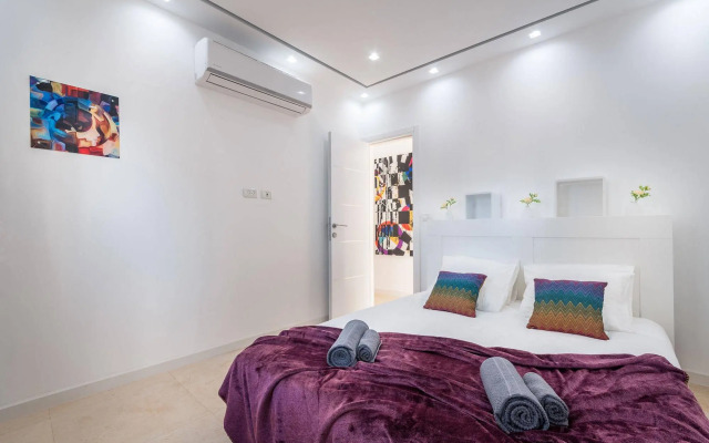 Magical Penthouse - Banana Beach