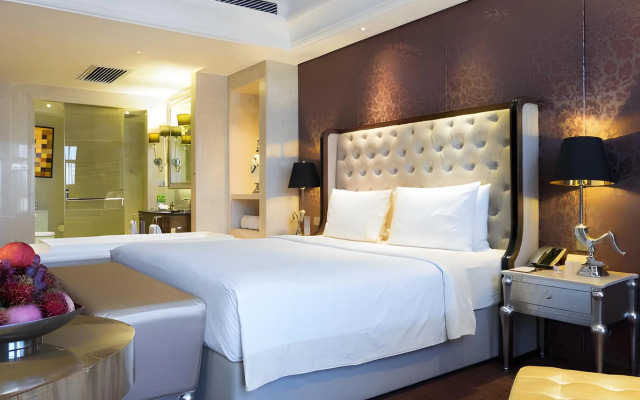 Modern Classic Hotel