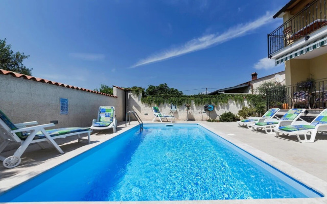 Beautiful Home in Fondole With Jacuzzi, Wifi and 2 Bedrooms