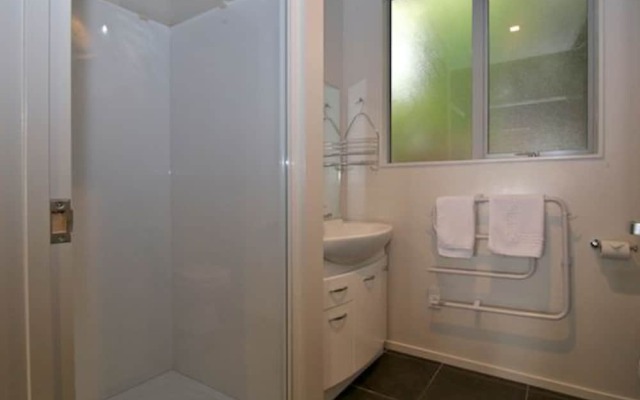 Golden Bay Holiday Park