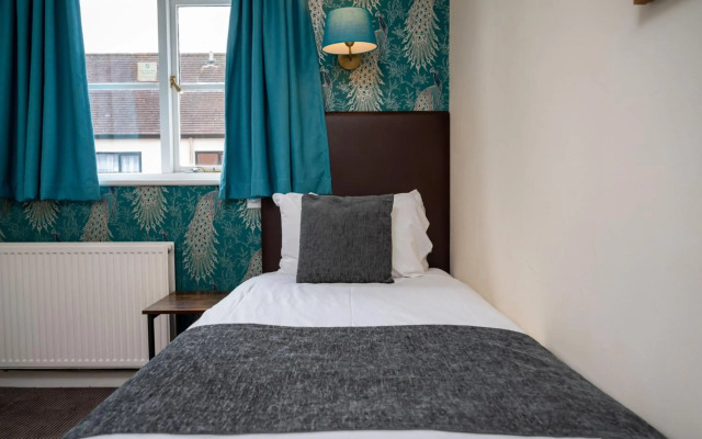 Bell Hotel by Greene King Inns