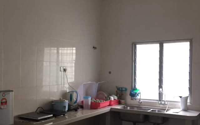 Zahara Homestay