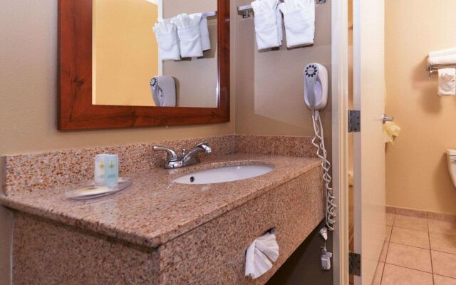 Spark by Hilton Fountain Hills Scottsdale