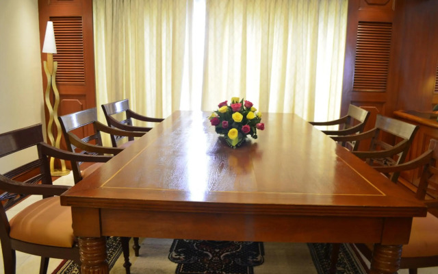 Hotel Cambodiana