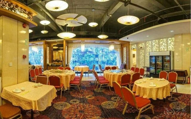 Ack Cyber Hotel