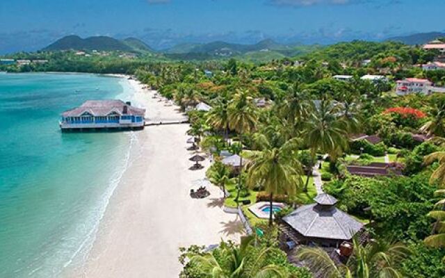 Sandals Halcyon Beach