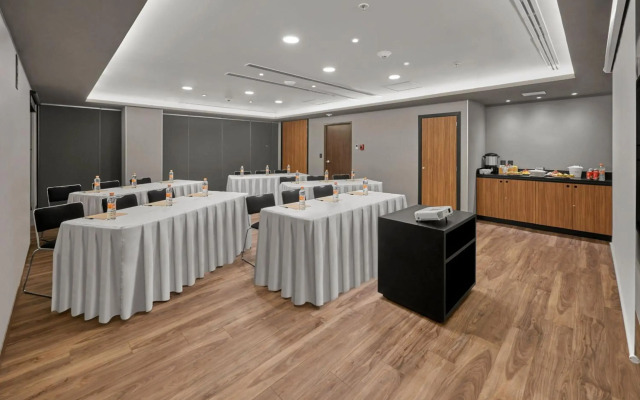 City Express by Marriott Monterrey Lindavista