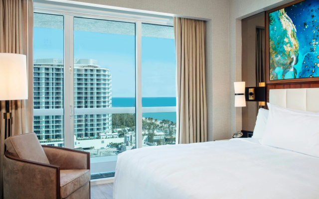 Conrad Fort Lauderdale Beach