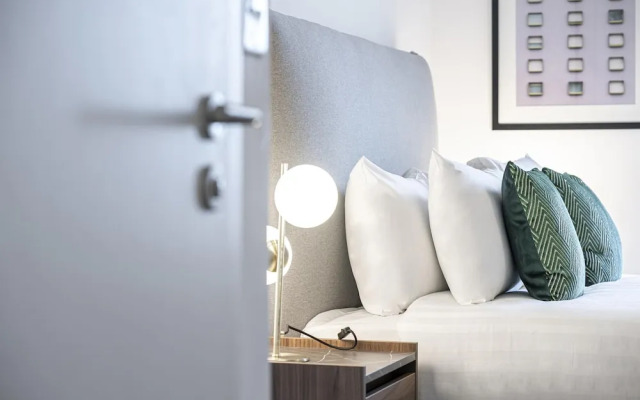 Two Bedroom Waterside Flat