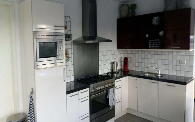 Peaceful Holiday Home in Zeewolde with Sauna