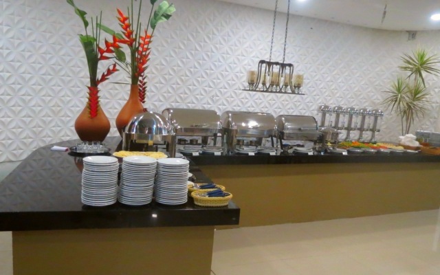 Floral Inn Family Hotel