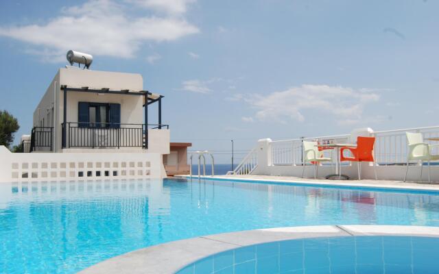Okirroi Villas