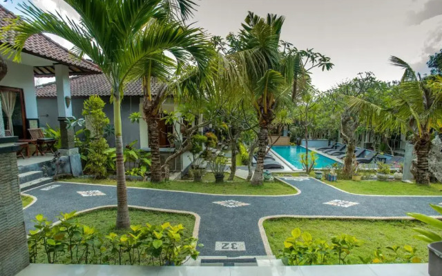 The Tanis Villas & Lembongan Express Bali
