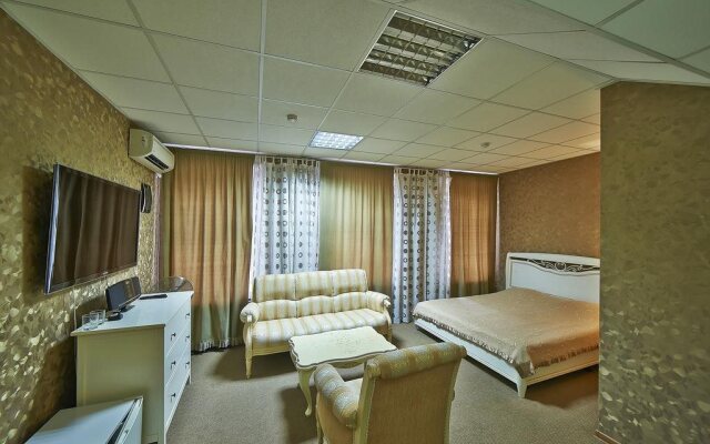 In Time Living Quarters