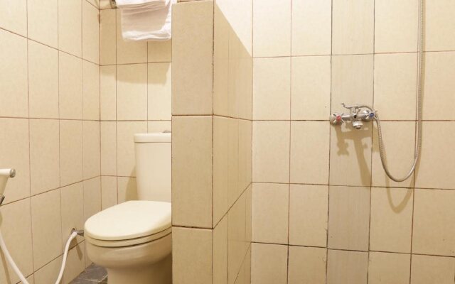 OYO 132 Anggrek Murni Residence