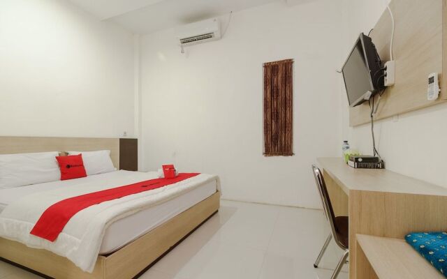 RedDoorz Syariah near Baiturrahman Aceh