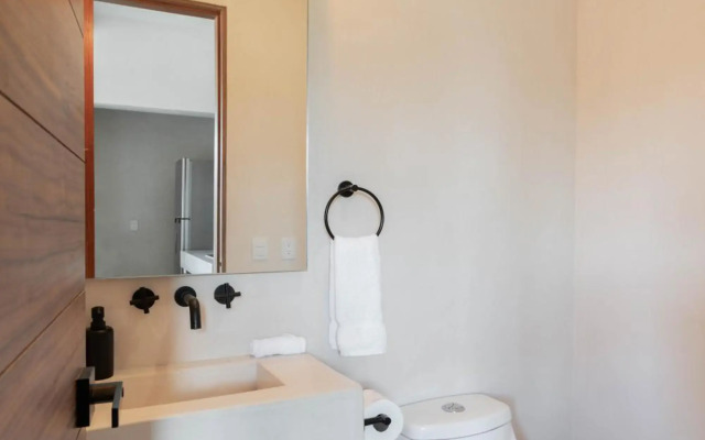 Exclusive 2BR Penthouse & Rooftop Pool, Aldea Zama