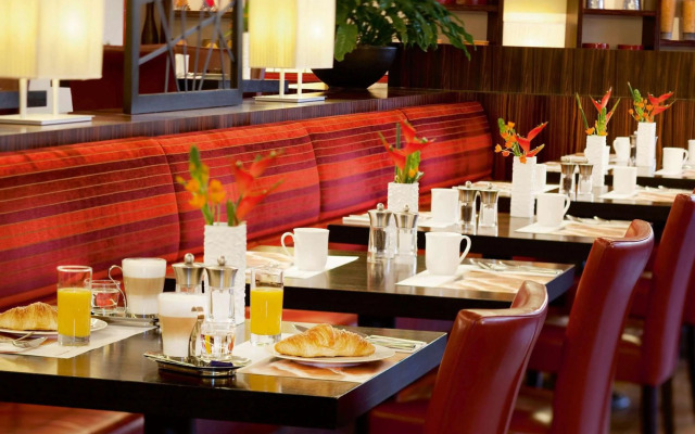 Mövenpick Hotel Geneva