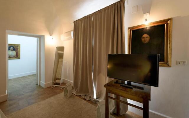 Appartamento studio e design in centro storico Sulmona