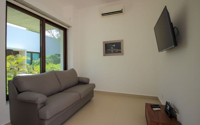 Family House in TAO Community by Olahola