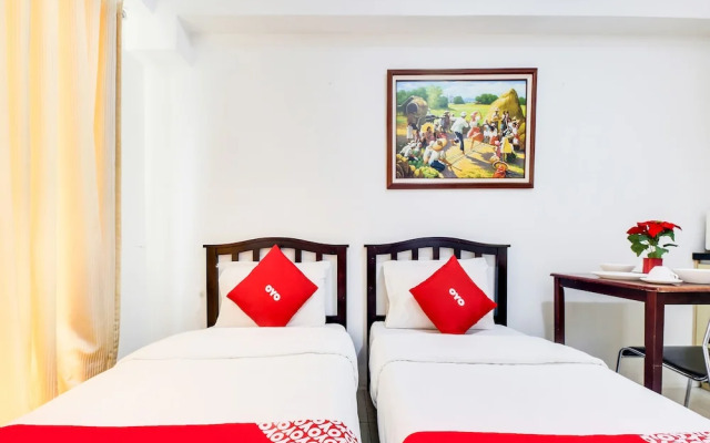 OYO 893 Dian Suites Makati