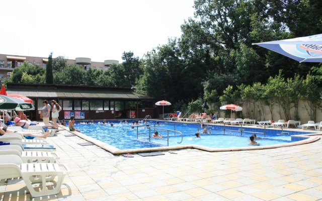 Hotel Varshava