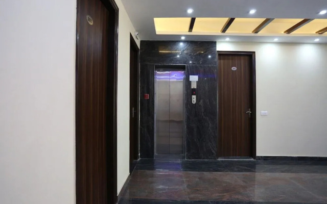 Palm Garden Suites By OYO Rooms
