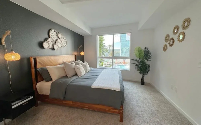 Modern Mid-hollywood Apt Sunset View Free Parking