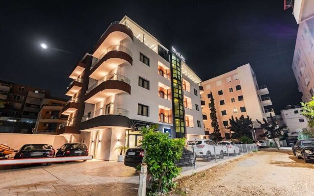 Relax Inn Hotel Durres