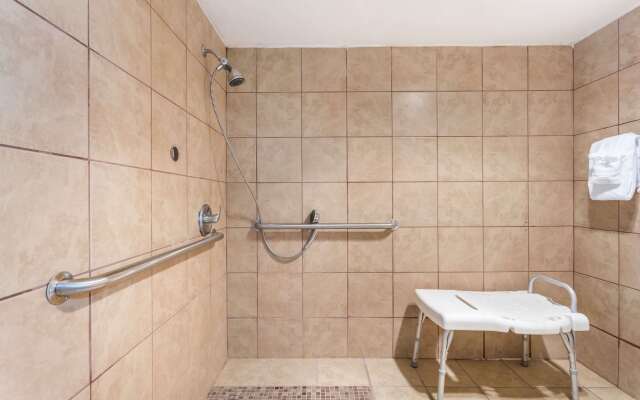 Days Inn by Wyndham Goldsboro